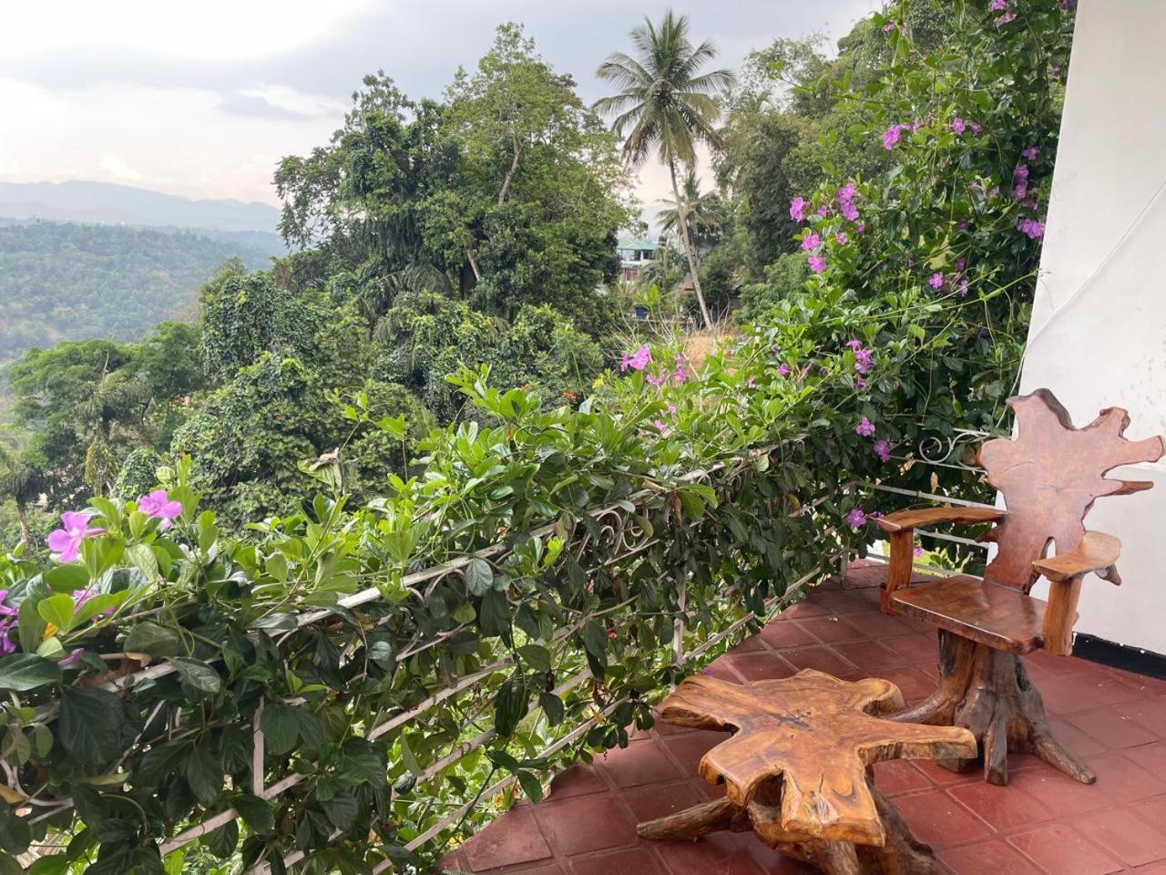 Kandy Gem Inn Blue Hotel Ngoại thất bức ảnh