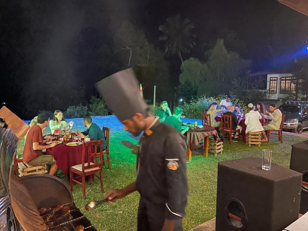 Kandy Gem Inn Blue Hotel Ngoại thất bức ảnh