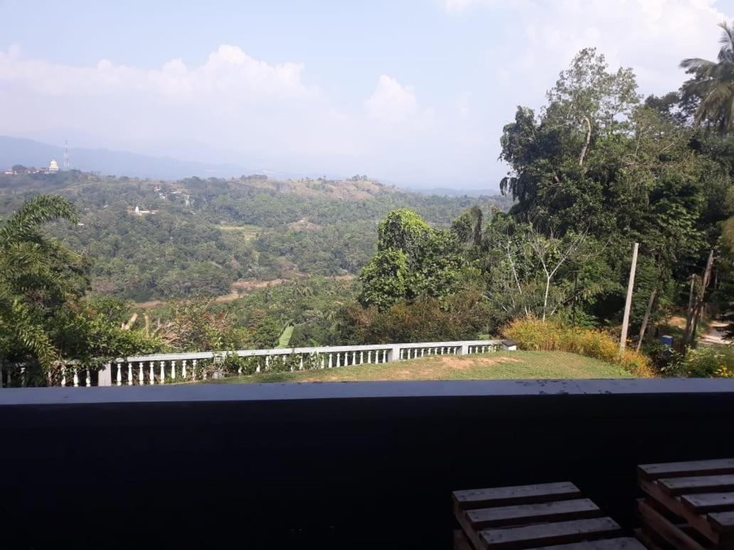 Kandy Gem Inn Blue Hotel Ngoại thất bức ảnh